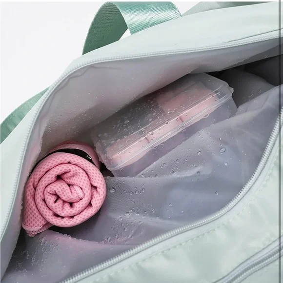 Duffle Gym Bag Separate Shoes Pocket Wet and Dry Separation Small Mint Green - Picture 5 of 10